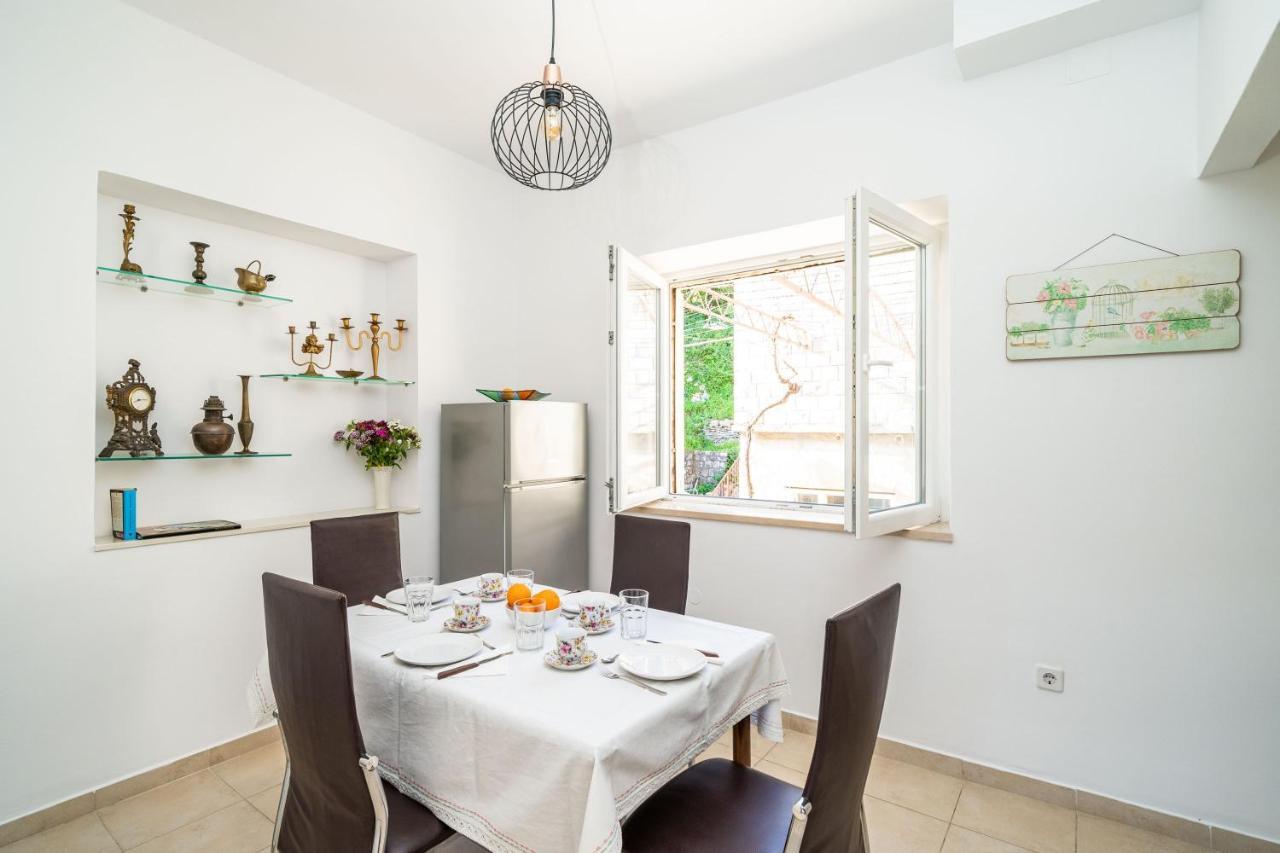 Apartments Sisic Dubrovnik Bagian luar foto